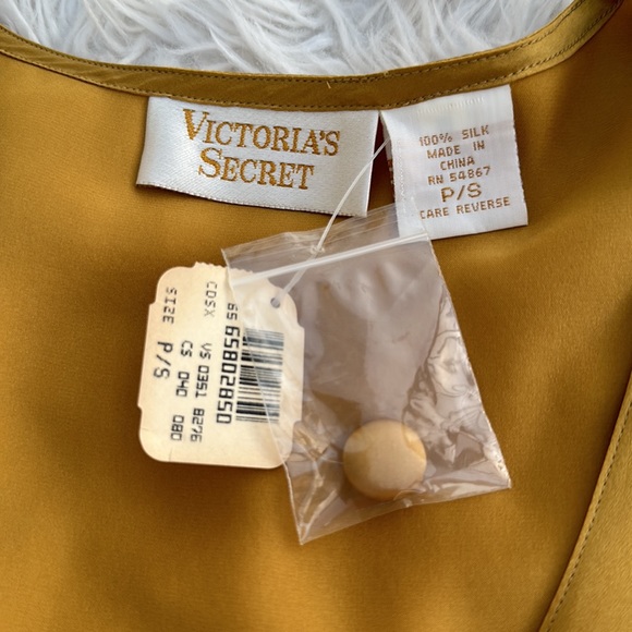 NOS Victoria’s Secret vintage gold label silk mustard pajama sleep shirt Sm READ - Picture 3 of 11